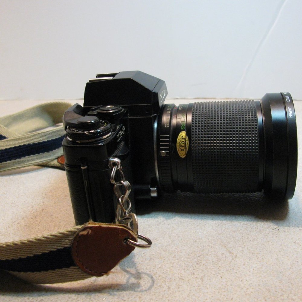 Ricoh XR-P Multi Program 35mm Camera - Picture 9 of 10